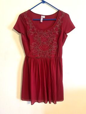 Alya Red Short Scoop-Neck Beaded Mini Dress
